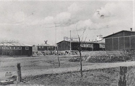 Pracovní tábor Reichsarbeitsdienst, česky Říšská pracovní služba   