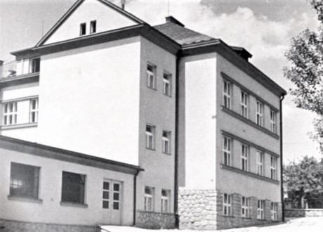 Budova školy (3)