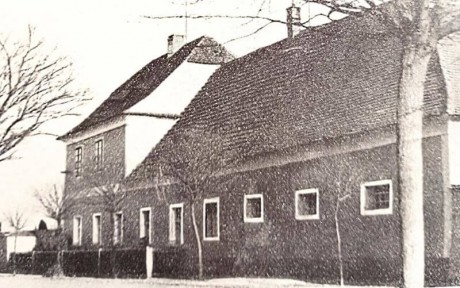 Zámek Žákavců ze Žákavy