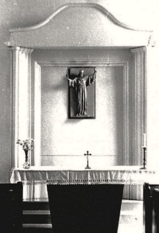 Interiér synagogy v dobách osídlení Československou církví husitskou