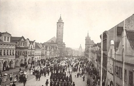 Slavnost v Domažlicích kolem roku 1910