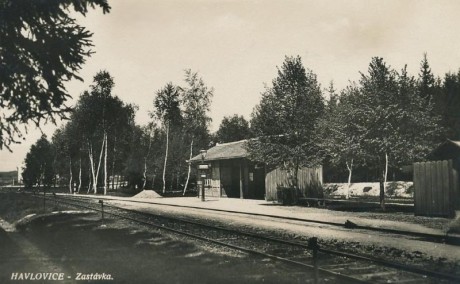 Zastávka Havlovice na Hadrovci (dnes v katastru obce Babylon)