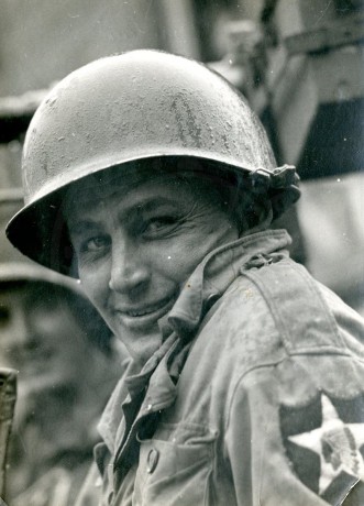 190217-74. Domažlice. Náměstí Míru. U.S. Army. 5. května 1945. (53)