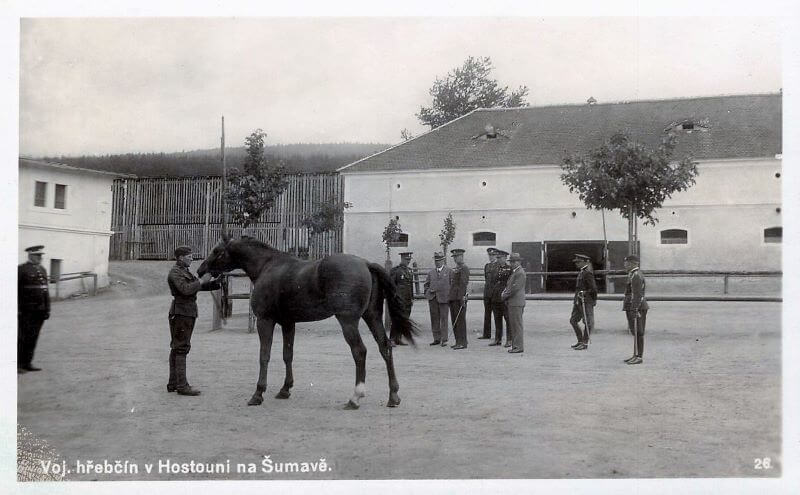 Hřebčín - nádvoří