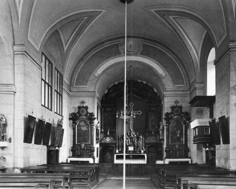 Interiér kostela svatého Víta, Václava a Vojtěcha