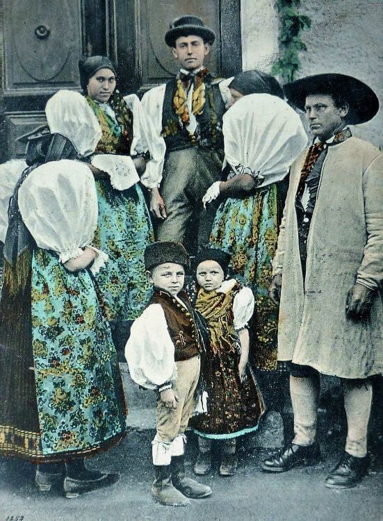 Chodské kroje na poč. 20. stol.