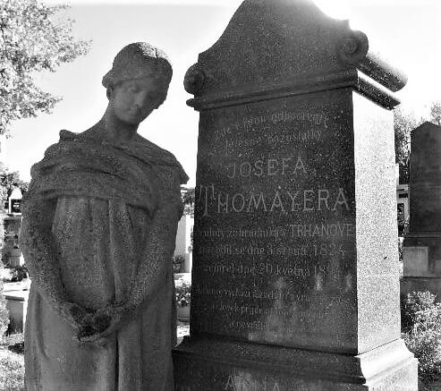 Hrob  Josefa Thomayera v Trhanově