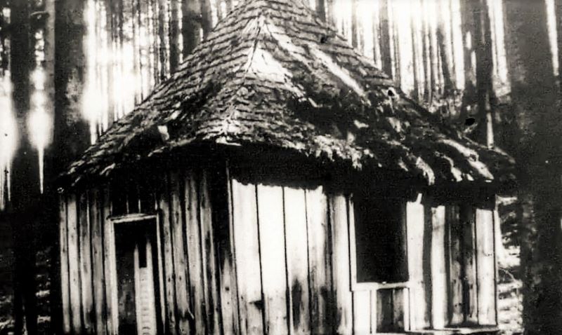 Zchátralá kaple sv. Vojtěcha