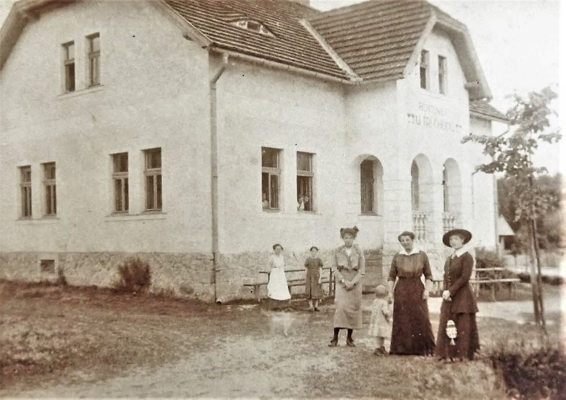 Hospoda "U tří Chodů" na Hadrovci