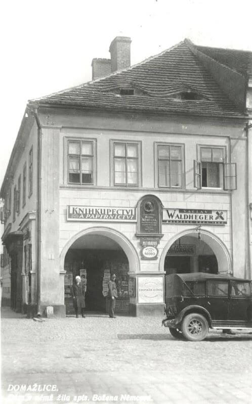 Dům čp. 120 , kde bydlela Božena Němcová