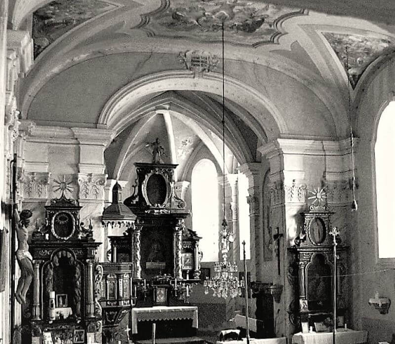 Interiér kostela sv. Vavřince