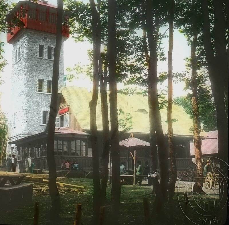 Již zděná rozhledna a Pasovského chýše