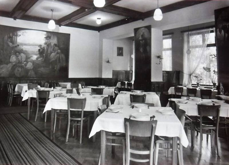 Restaurace