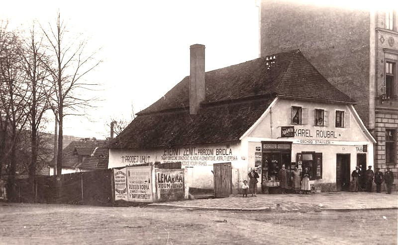 Obchod na náměstí 