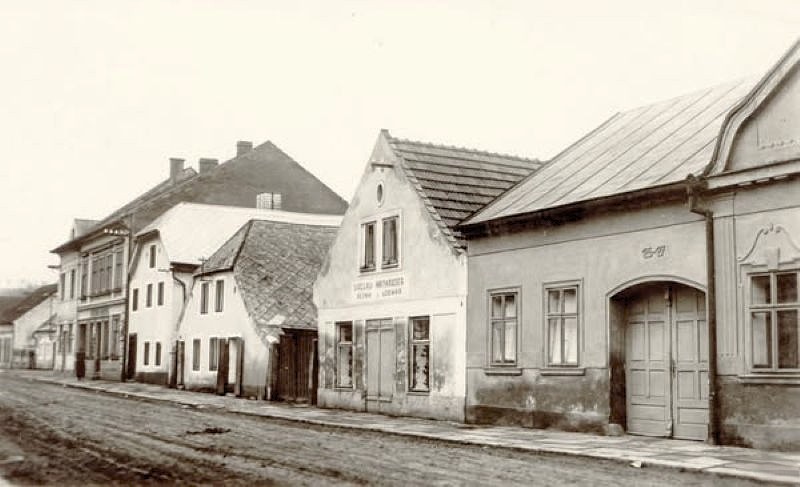 Americká ulice - dříve ulice Herštýnská 