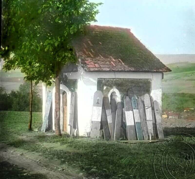 Kaple sv. Petra - kolorovaná fotografie