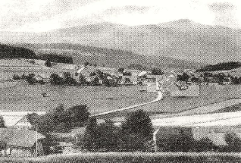 Pohled na Horní Úpor, v popředí samoty Dietlhof