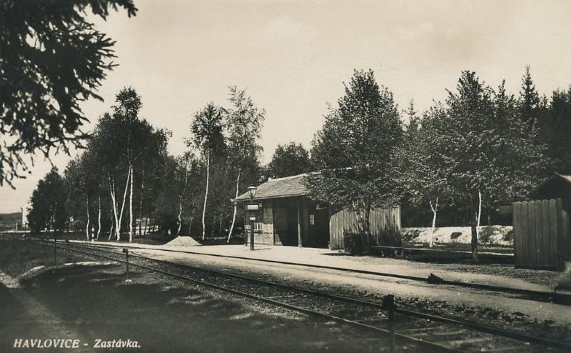 Zastávka Havlovice na Hadrovci (dnes v katastru obce Babylon)