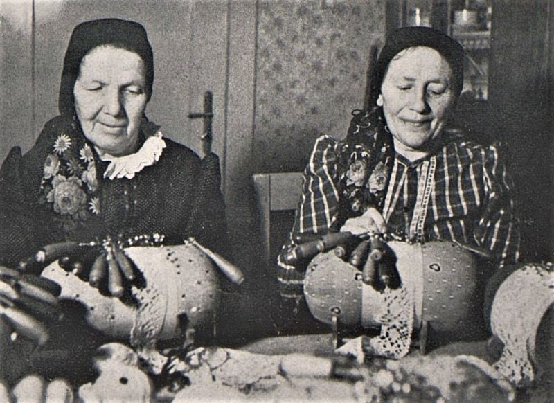 Paličkování krajek