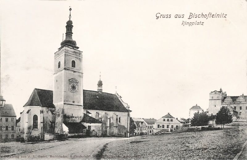 Kostel na náměstí