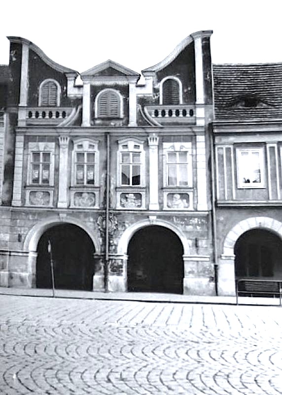 Náměstí čp. 123
